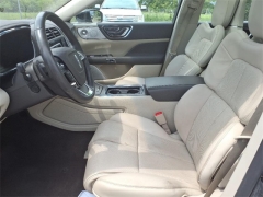 Used 2020 Lincoln Continental 4d Sedan AWD Reserve at Maxx Loans near ,