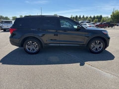 Used 2023  Ford Explorer XLT 4WD at Maxx Loans near St&period; Adrian&comma; MI
