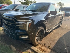 Used 2024  Ford F-150 LARIAT 4WD SuperCrew Box at Maxx Loans near St&period; Adrian&comma; MI