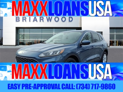 2020 Ford Escape SE's photo