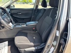 Used 2024  Nissan Sentra SV CVT at Maxx Loans near St&period; Adrian&comma; MI