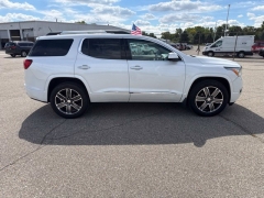 Used 2017  GMC Acadia 4d SUV AWD Denali at Maxx Loans near St&period; Adrian&comma; MI