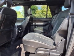Used 2020 Ford Expedition Max 4d SUV 4WD Limited at Maxx Loans near St. Adrian, MI