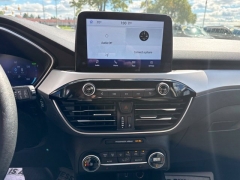 Used 2020  Ford Escape Hybrid 4d SUV AWD SE Sport at Maxx Loans near St&period; Adrian&comma; MI
