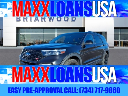 2020 Ford Explorer ST's photo