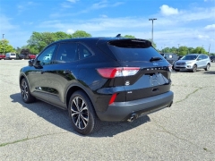 Used 2022 Ford Escape SE FWD at Briarwood Ford near Saline, MI