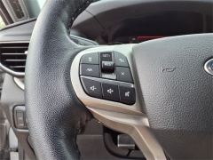 Used 2021  Ford Explorer XLT 4WD at Maxx Loans near , 
