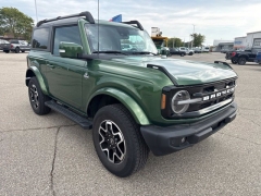 Used 2022  Ford Bronco 2 Door 4x4 at Maxx Loans near St&period; Adrian&comma; MI