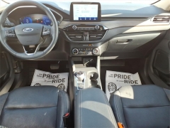 Used 2020  Ford Escape 4d SUV AWD Titanium at Maxx Loans near St. Adrian, MI