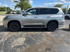Used 2022  Lexus GX GX 460 Premium 4WD at Maxx Loans near St&period; Adrian&comma; MI