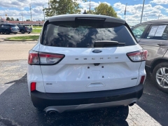 Used 2020  Ford Escape Hybrid 4d SUV AWD SE Sport at Maxx Loans near St&period; Adrian&comma; MI