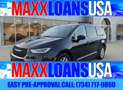 Used 2025  Chrysler Pacifica Select FWD at Maxx Loans near St&period; Adrian&comma; MI