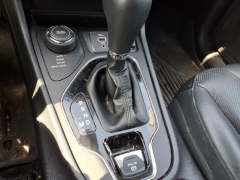 Used 2019  Jeep Cherokee 4d SUV 4WD Limited 3&period;2L at Maxx Loans near St&period; Adrian&comma; MI