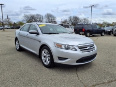 Used 2012 Ford Taurus 4d Sedan SEL AWD at Maxx Loans near ,