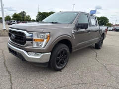 Used 2022  Ford F-150 4WD XLT SuperCrew 5&period;5' Box at Maxx Loans near St&period; Adrian&comma; MI