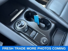 Used 2025  Ford Explorer Active 4WD at Maxx Loans near St&period; Adrian&comma; MI