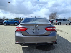 Used 2020  Toyota Camry 4d Sedan SE at Maxx Loans near St&period; Adrian&comma; MI