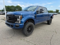 Used 2022  Ford Super Duty F-250 4WD LARIAT Crew Cab SRW 8' Box at Maxx Loans near St&period; Adrian&comma; MI