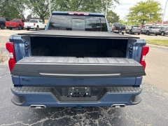 Used 2024  Chevrolet Silverado 1500 4WD Crew Cab 147" High Country at Maxx Loans near St&period; Adrian&comma; MI