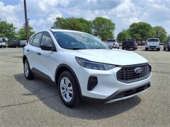Used 2023 Ford Escape Base AWD at Maxx Loans near ,