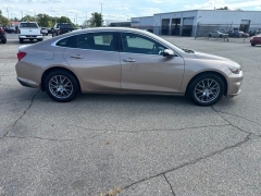 Used 2018  Chevrolet Malibu 4d Sedan LT at Maxx Loans near St&period; Adrian&comma; MI