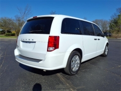 Used 2019 Dodge Grand Caravan 4d Wagon SE at Maxx Loans near ,