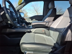 Used 2022  Ford F-150 Lightning 4WD SuperCrew 5&period;5' Box at Maxx Loans near St&period; Adrian&comma; MI