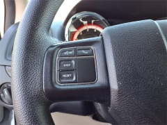 Used 2019 Dodge Grand Caravan 4d Wagon SE at Maxx Loans near ,