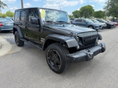 Used 2017  Jeep Wrangler Unlimited Sport 4x4 at Maxx Loans near St&period; Adrian&comma; MI