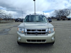 Used 2010  Ford Escape 4d SUV FWD XLT at Maxx Loans near St&period; Adrian&comma; MI