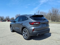 Used 2025  Ford Escape ST-Line AWD at Maxx Loans near St&period; Adrian&comma; MI