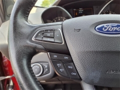 Used 2019 Ford Escape 4d SUV 4WD SEL at Maxx Loans near ,