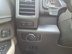 Used 2020  Ford Expedition Max 4d SUV 4WD Limited at Maxx Loans near St&period; Adrian&comma; MI