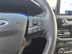 Used 2020  Ford Escape 4d SUV AWD Titanium at Maxx Loans near St. Adrian, MI