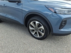 Used 2025  Ford Escape Platinum AWD at Maxx Loans near St&period; Adrian&comma; MI