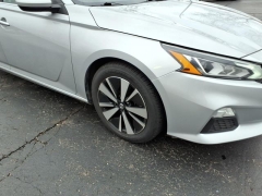 Used 2022  Nissan Altima 2&period;5 SV Sedan at Maxx Loans near St&period; Adrian&comma; MI