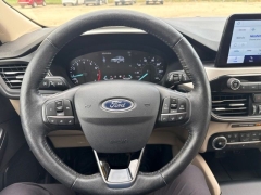 Used 2020  Ford Escape 4d SUV AWD SEL 1&period;5L at Maxx Loans near St&period; Adrian&comma; MI