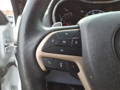 Used 2017  Jeep Grand Cherokee Limited 4x4 at Maxx Loans near St&period; Adrian&comma; MI