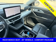 Used 2025  Ford Explorer Active 4WD at Maxx Loans near St&period; Adrian&comma; MI