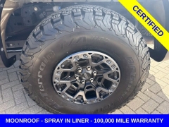 Used 2024  Ford F-150 4WD Raptor SuperCrew 5&period;5' Box at Maxx Loans near St&period; Adrian&comma; MI