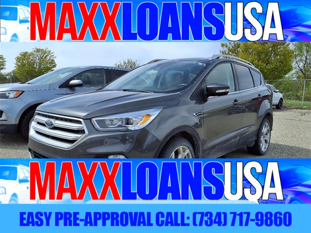 Used 2019  Ford Escape 4d SUV 4WD Titanium at Maxx Loans near , 