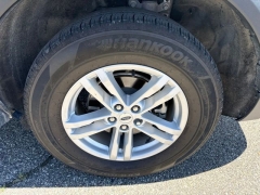 Used 2024  Ford Explorer XLT 4WD at Maxx Loans near St&period; Adrian&comma; MI