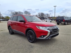 Used 2020 Mitsubishi Outlander 4d SUV FWD SEL at Maxx Loans near ,