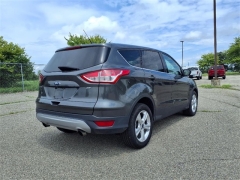 Used 2016 Ford Escape 4d SUV FWD SE at Briarwood Ford near Saline, MI