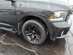 Used 2018  Ram 1500 4WD Crew Cab Sport Longbed at Maxx Loans near St&period; Adrian&comma; MI