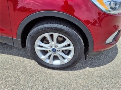 Used 2019 Ford Escape 4d SUV 4WD SEL at Maxx Loans near ,
