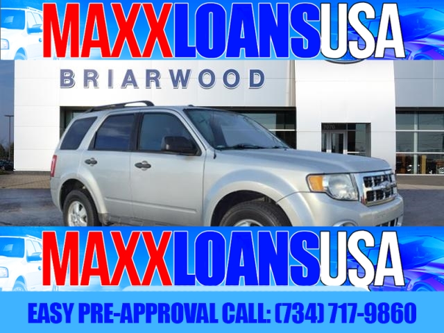 Used 2012  Ford Escape 4d SUV FWD XLT at Maxx Loans near , 