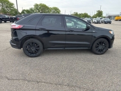 Used 2024  Ford Edge SEL AWD at Maxx Loans near St&period; Adrian&comma; MI