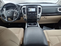 Used 2018  Nissan Titan 4WD Crew Cab SV at Maxx Loans near St&period; Adrian&comma; MI