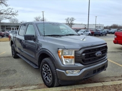 Used 2022 Ford F-150 4WD XLT SuperCrew 5.5' Box at Maxx Loans near ,